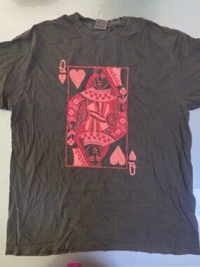 Queen of Hearts Grungy Oversized Tee